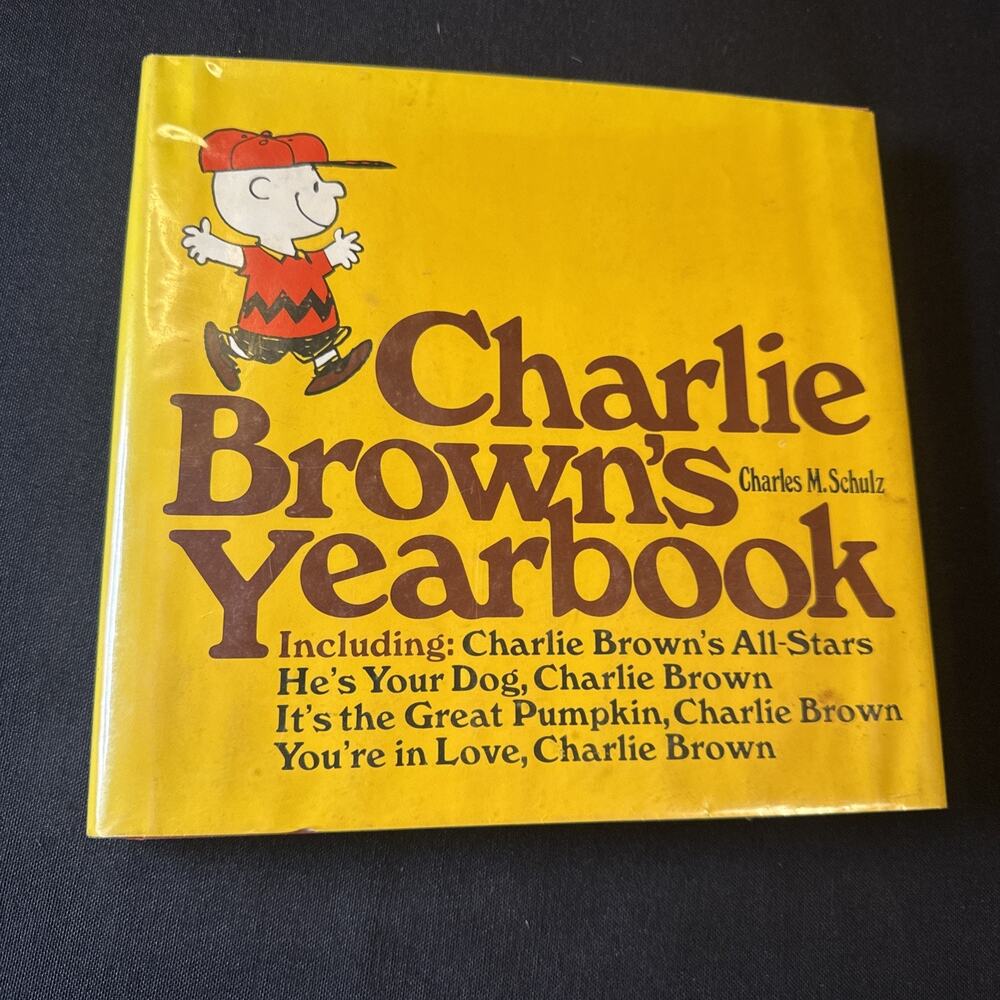 1969 Charlie Brown's Yearbook, 1st Printing Charles Schulz Peanuts, HCDJ Vintage